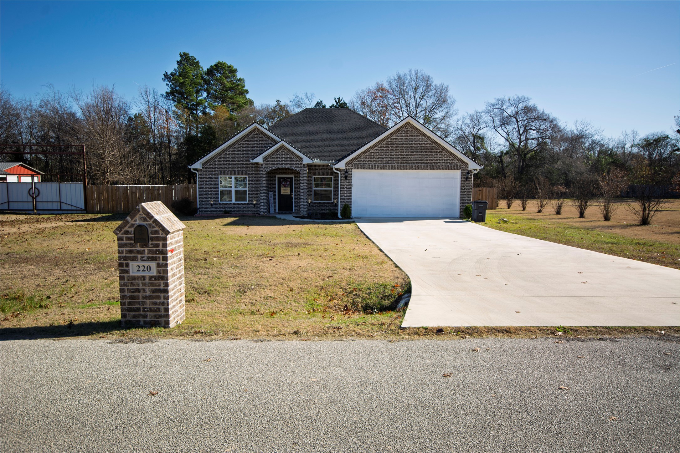 220 County Road 2466 Mineola TX 75773