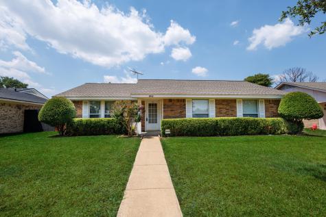2913 Hillsdale Lane Garland TX 75042