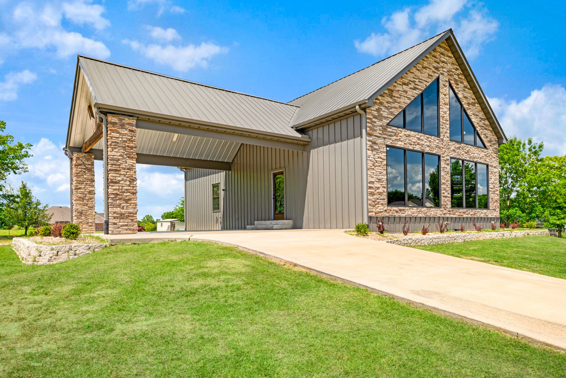209 Helena Drive Powderly TX 75473
