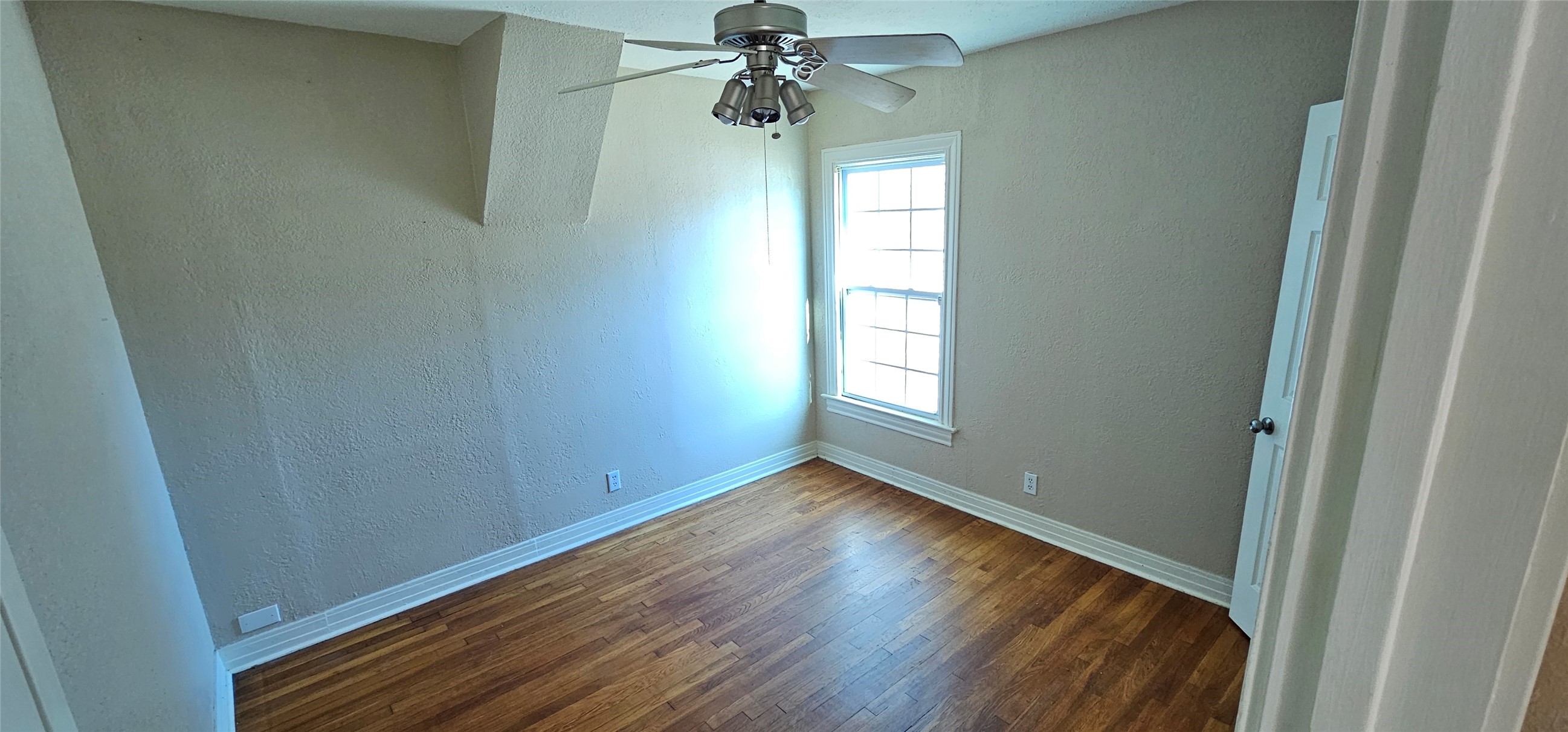 317 E 10th Street Coleman TX 76834