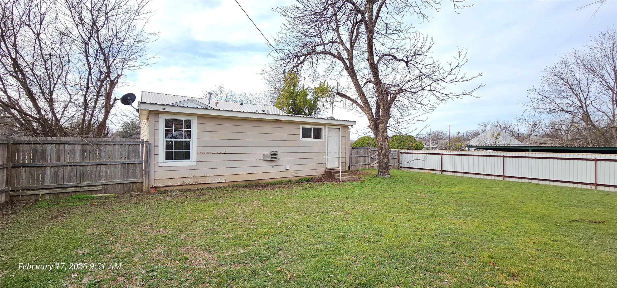 317 E 10th Street Coleman TX 76834