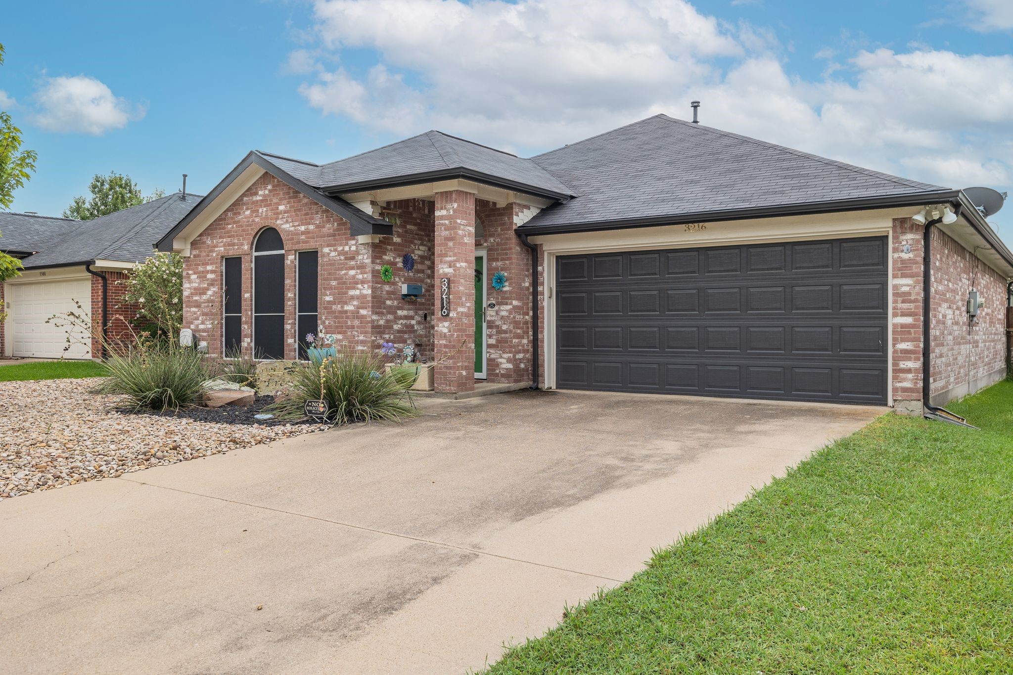 3216 Scenic Glen Drive Mansfield TX 76063
