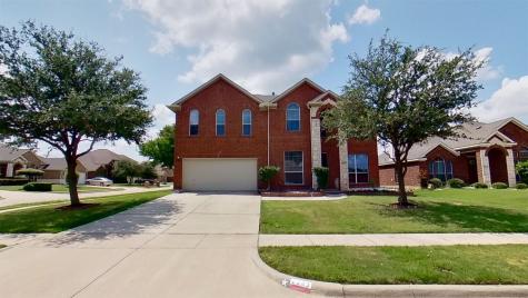 2203 Clark Trail Grand Prairie TX 75052
