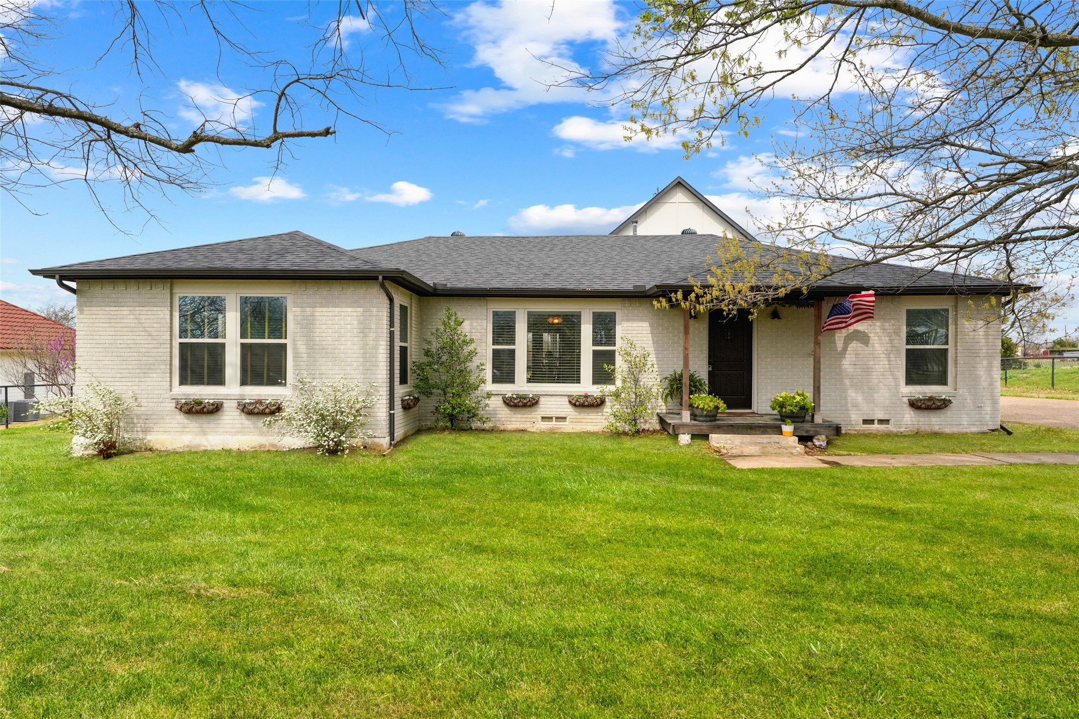 2075 Airport Road Rockwall TX 75087