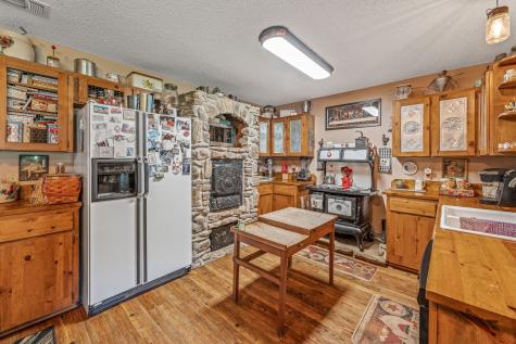 493 Private Road 1673 Stephenville TX 76401