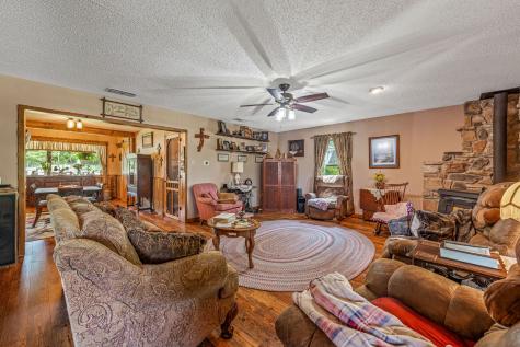 493 Private Road 1673 Stephenville TX 76401