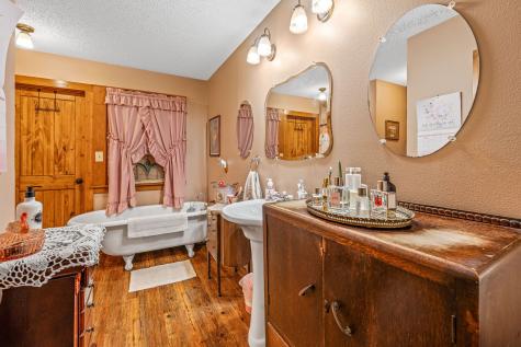 493 Private Road 1673 Stephenville TX 76401