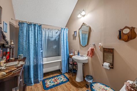 493 Private Road 1673 Stephenville TX 76401