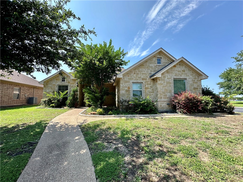 9901 Houston Drive Woodway TX 76712
