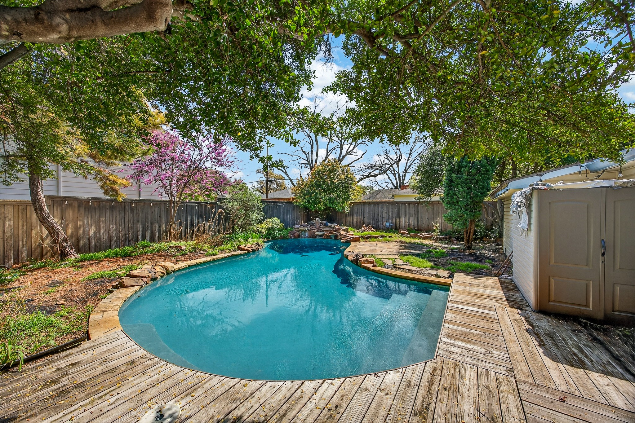 9846 Crestwick Drive Dallas TX 75238