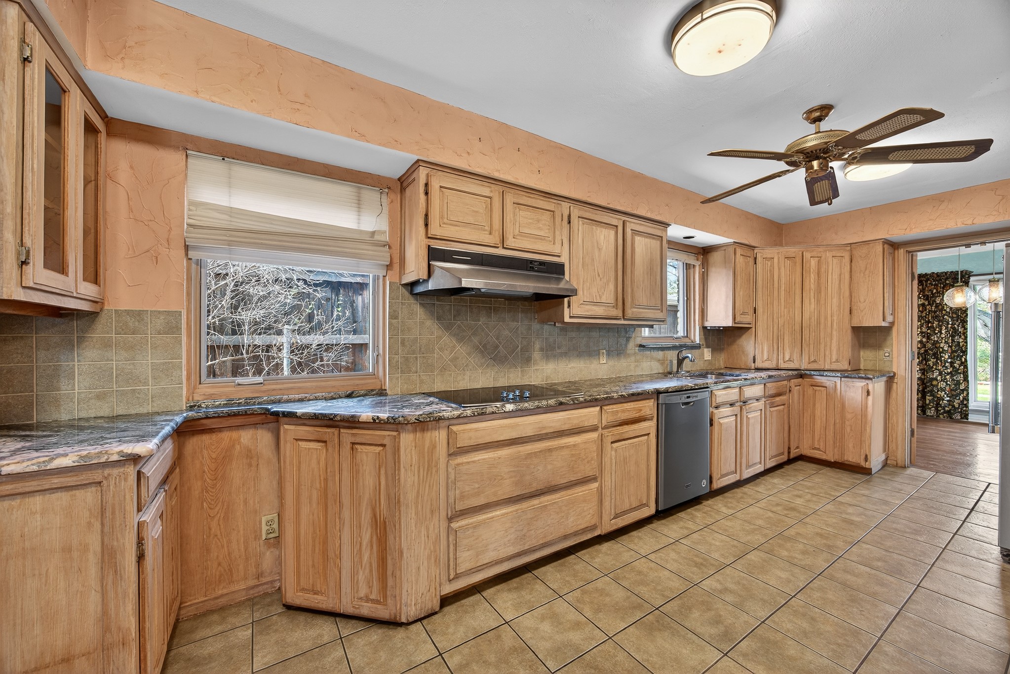9846 Crestwick Drive Dallas TX 75238