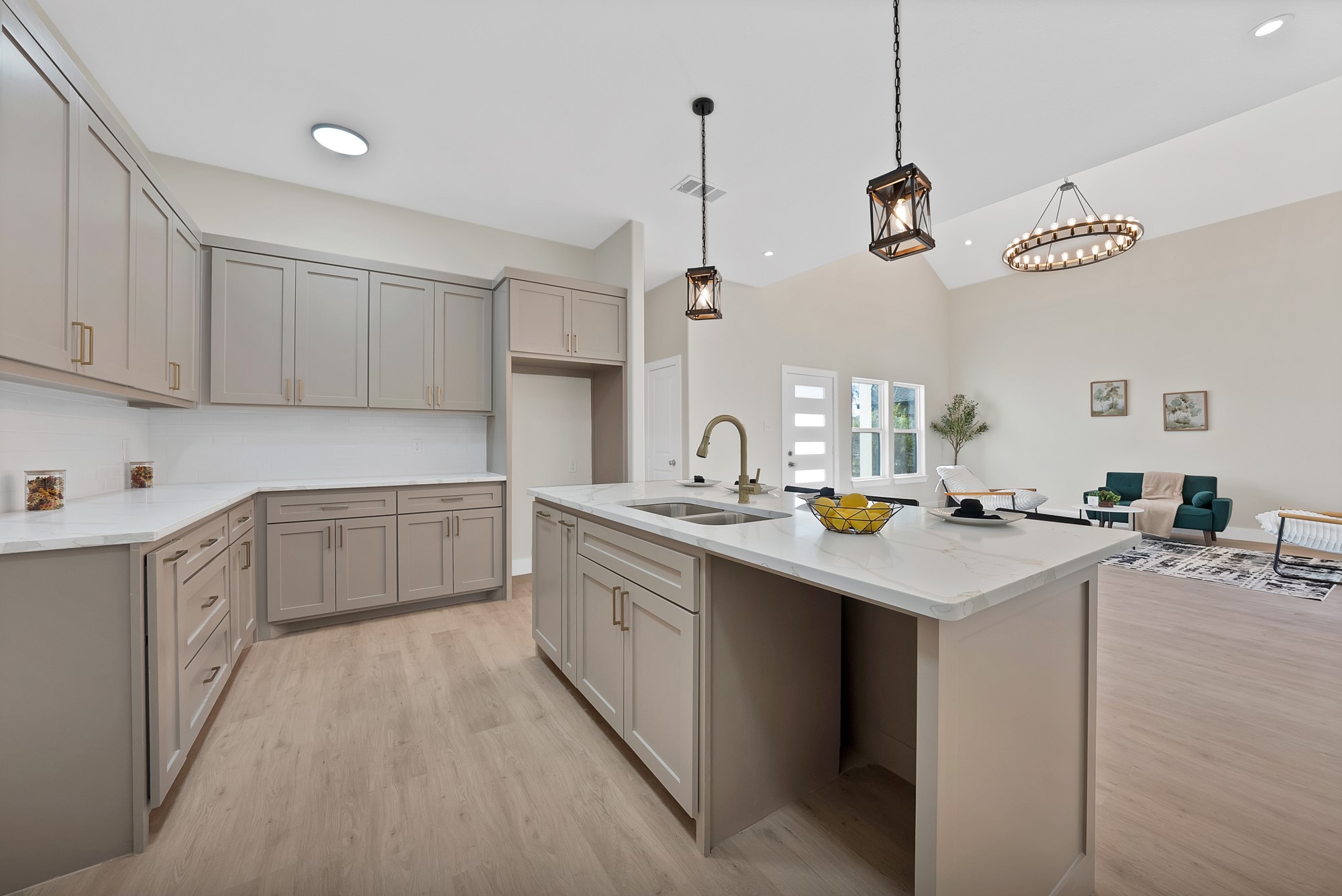 5425 Cottey Street Fort Worth TX 76105