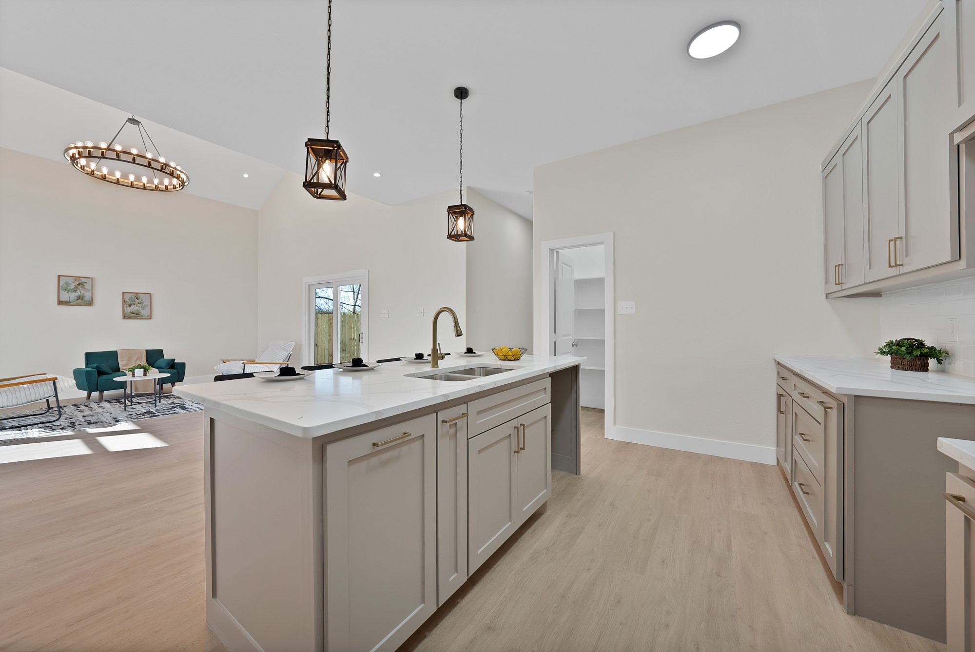5425 Cottey Street Fort Worth TX 76105