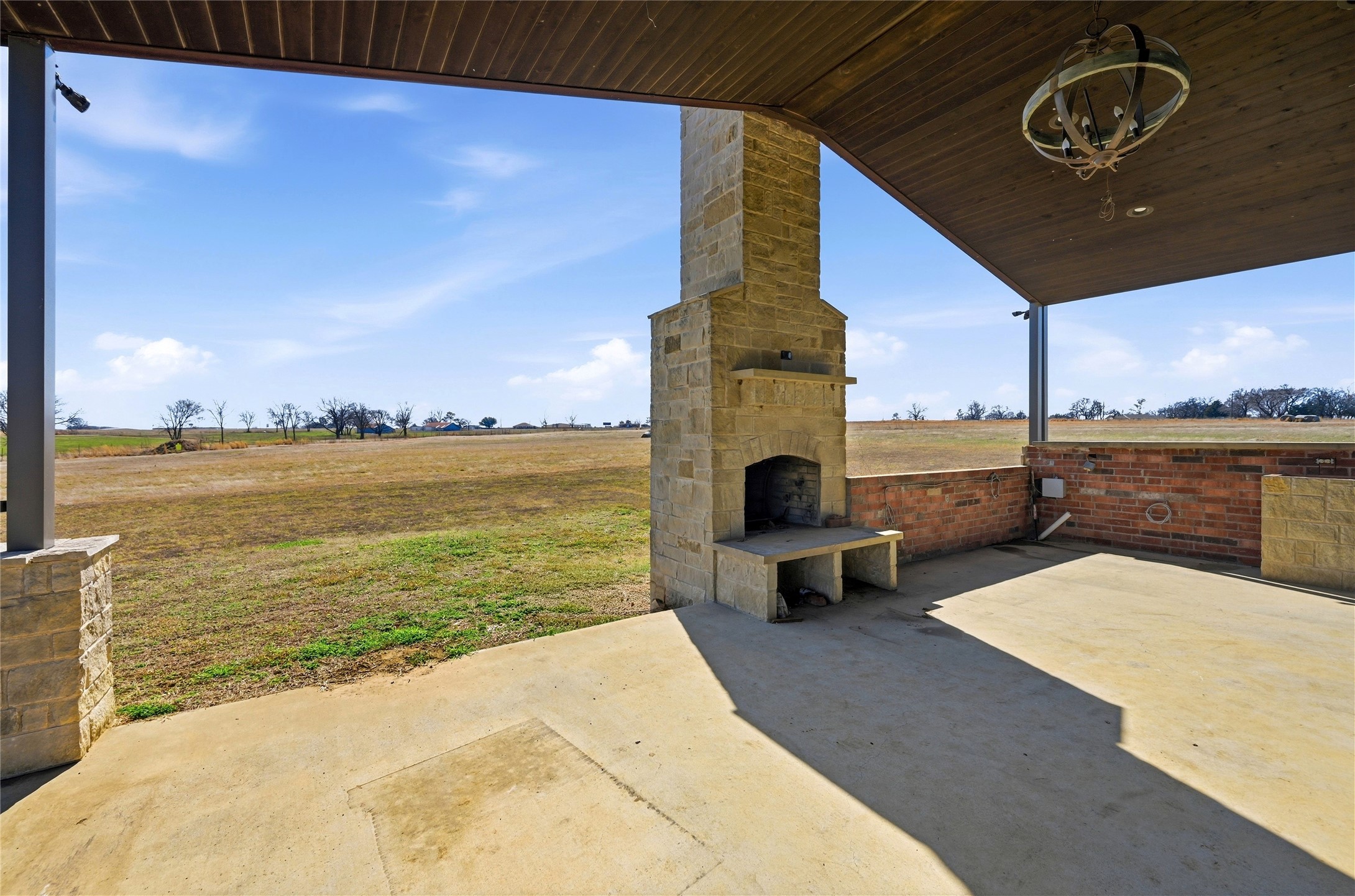 140 Turkey Farm Road Whitesboro TX 76273
