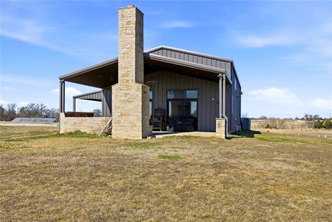 140 Turkey Farm Road Whitesboro TX 76273