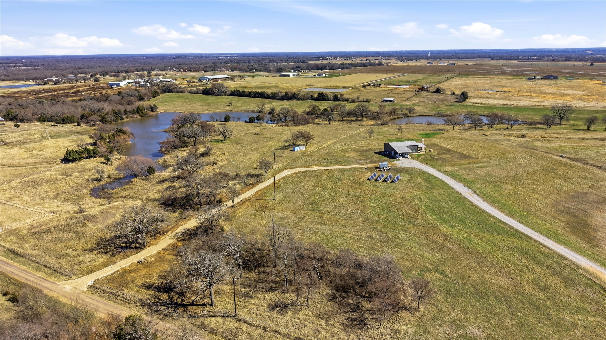 140 Turkey Farm Road Whitesboro TX 76273