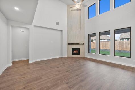 1408 Buttercup Avenue Aubrey TX 76227