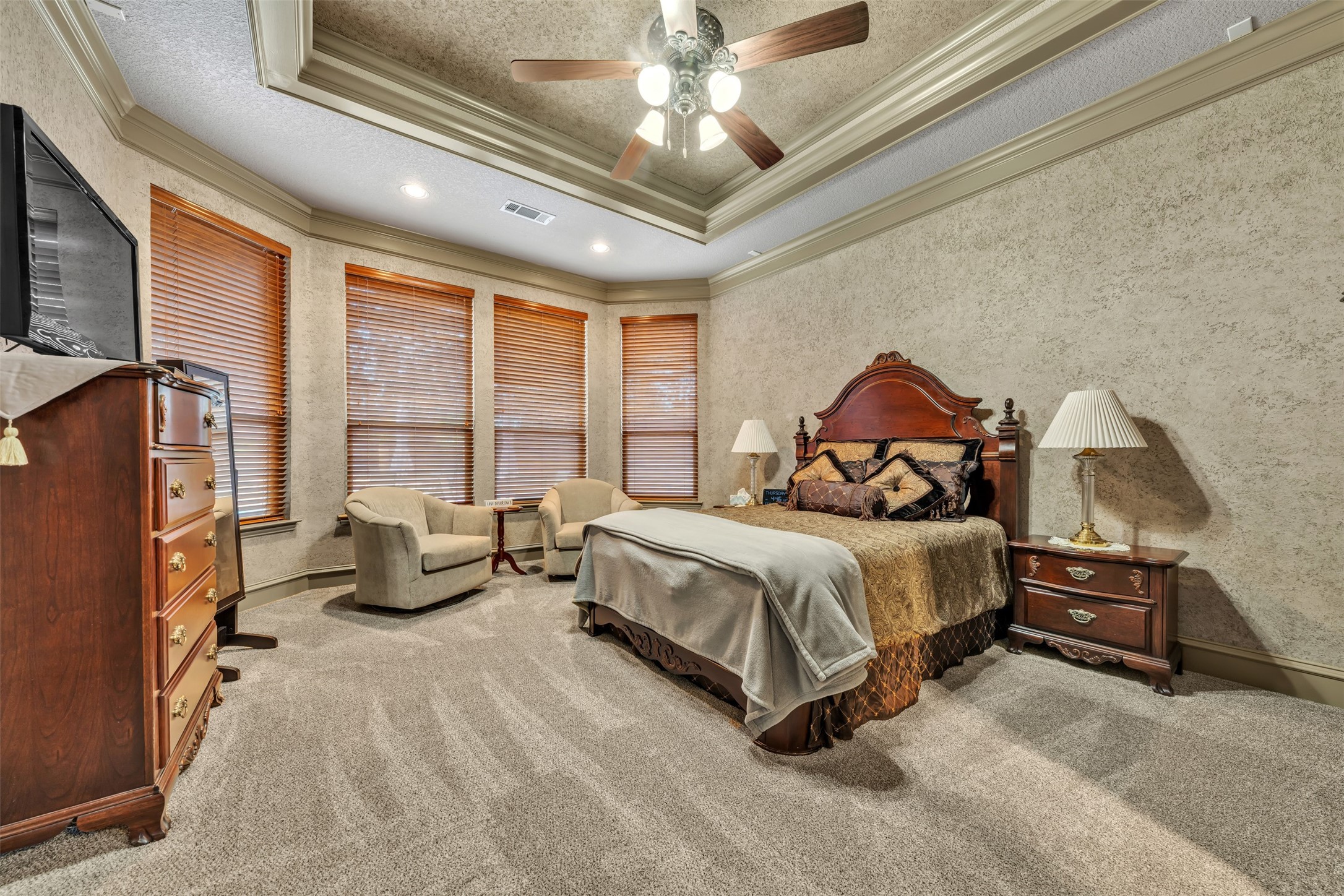 2717 S Shady Lane Arlington TX 76001