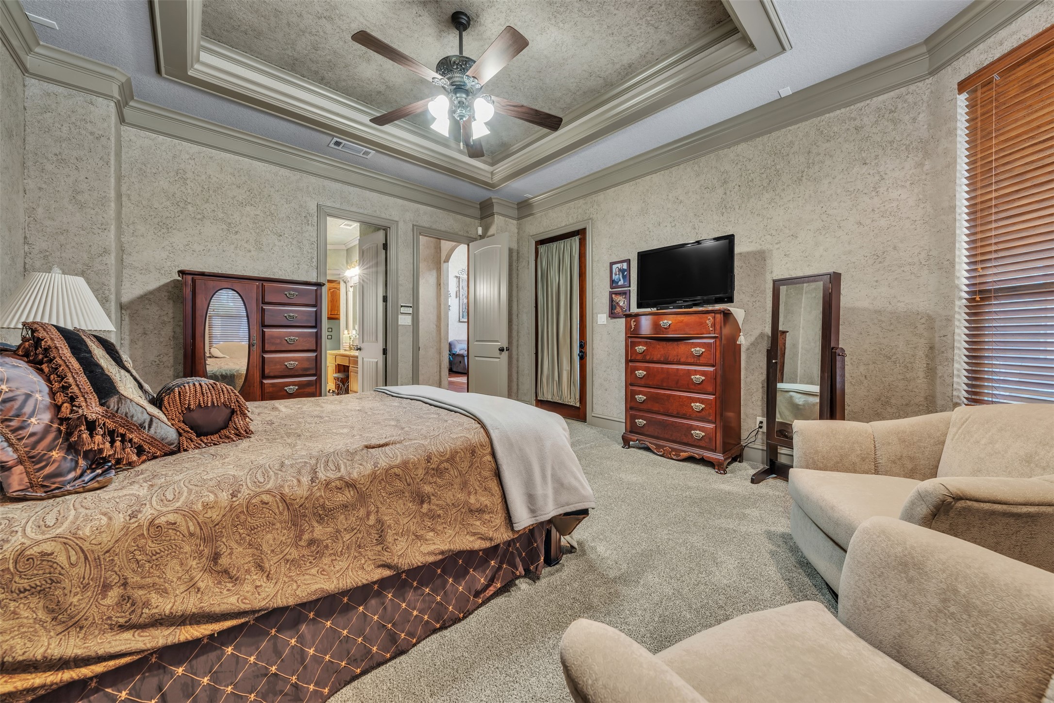 2717 S Shady Lane Arlington TX 76001