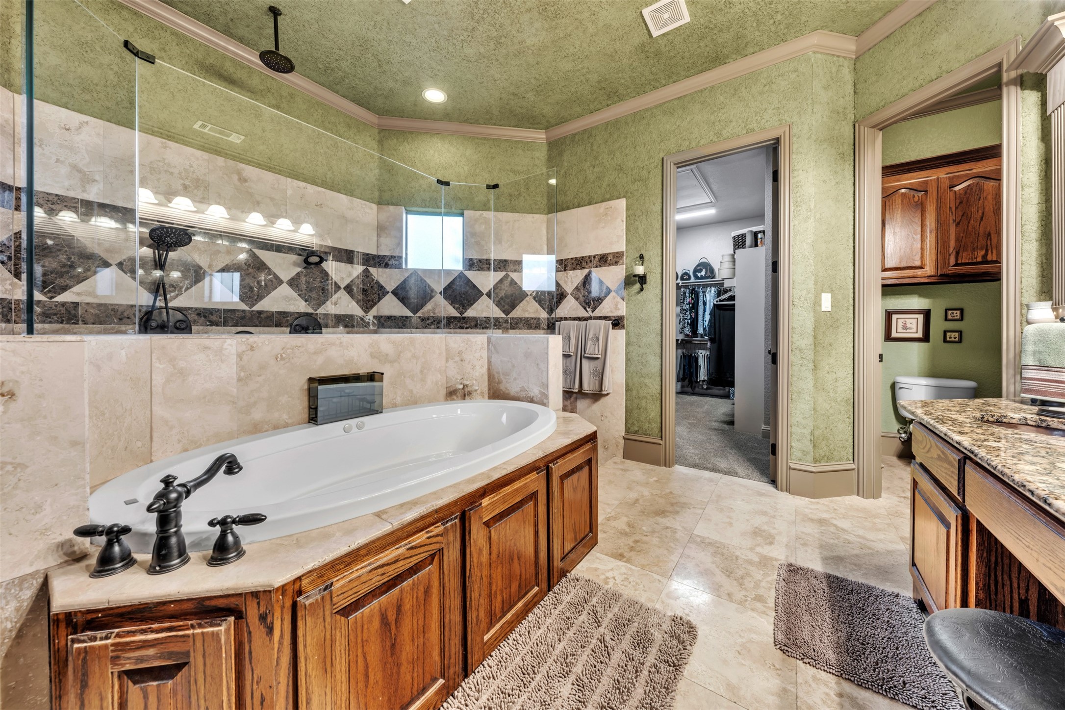 2717 S Shady Lane Arlington TX 76001