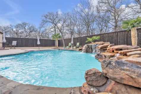 2717 S Shady Lane Arlington TX 76001