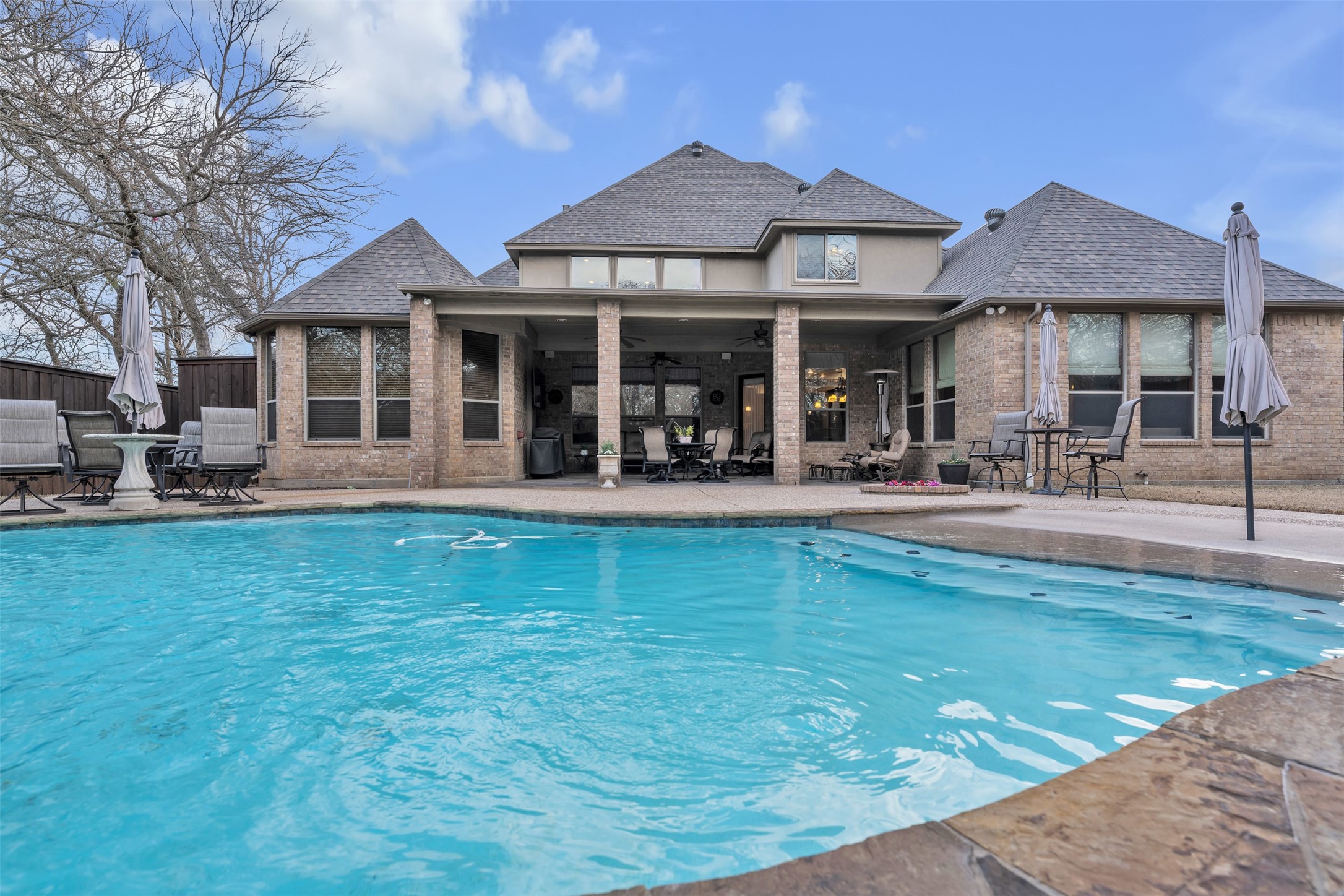 2717 S Shady Lane Arlington TX 76001