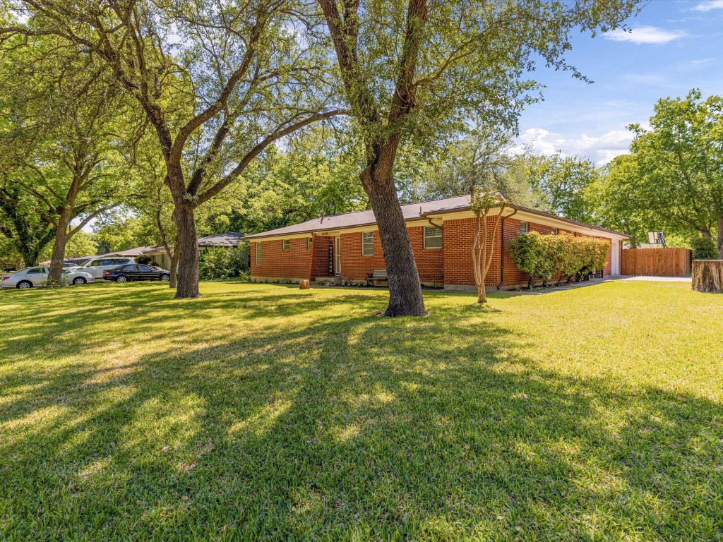 1000 Park Center Street Benbrook TX 76126