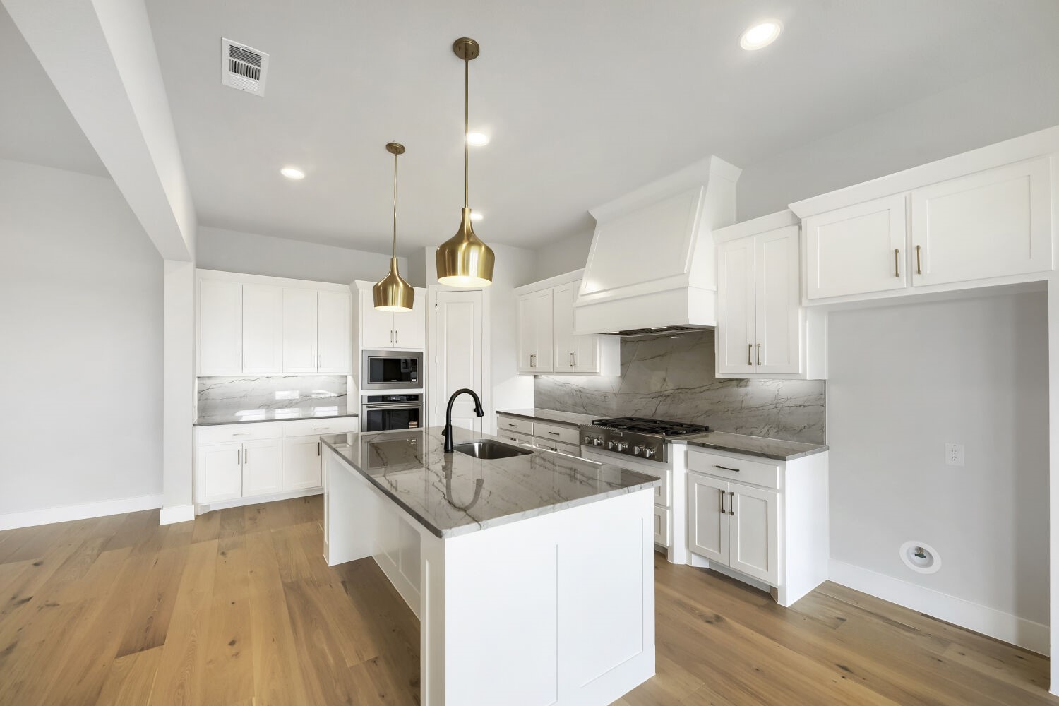799 Mandrake Road Haslet TX 76052