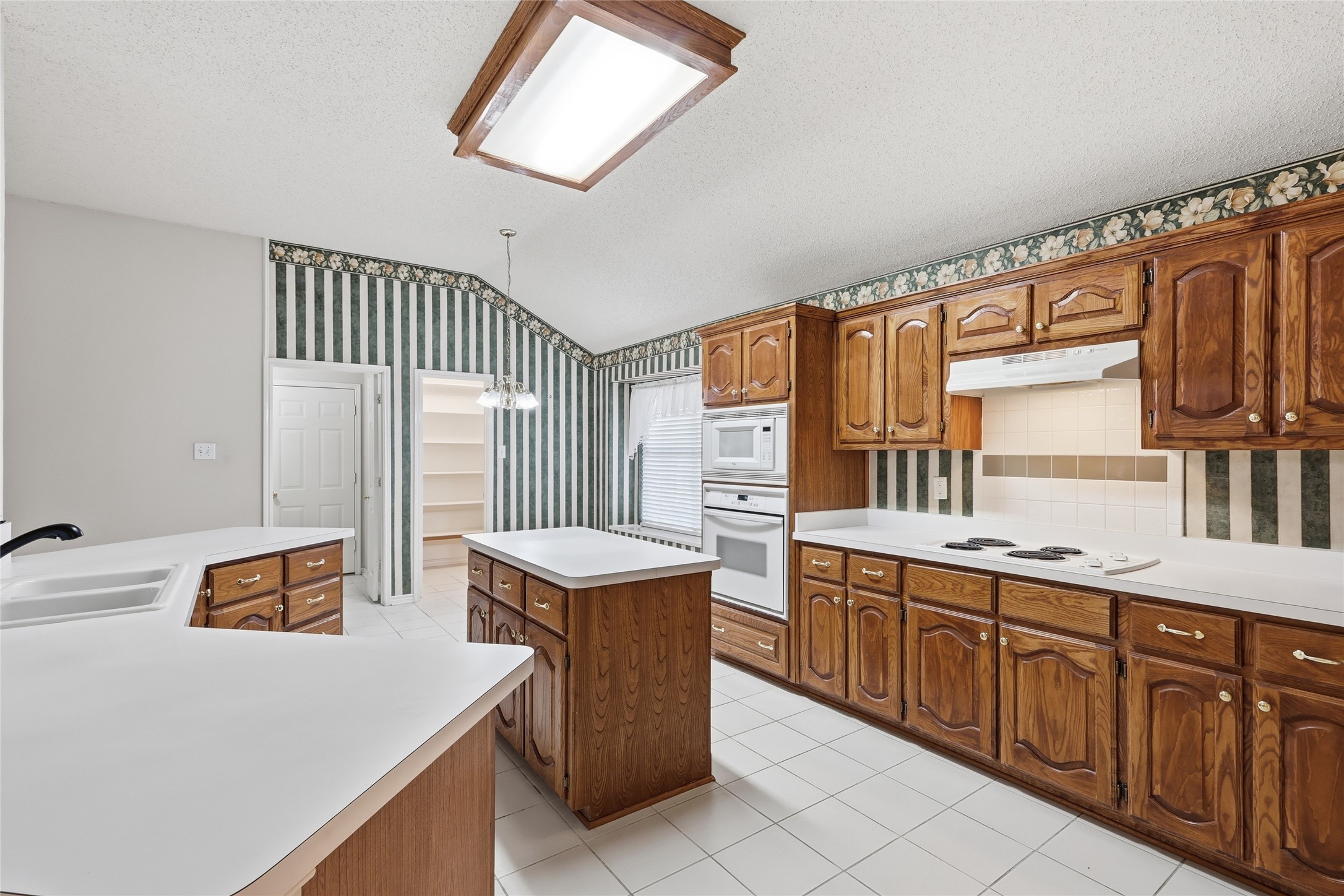 3611 Cedar Creek Lane Sachse TX 75048