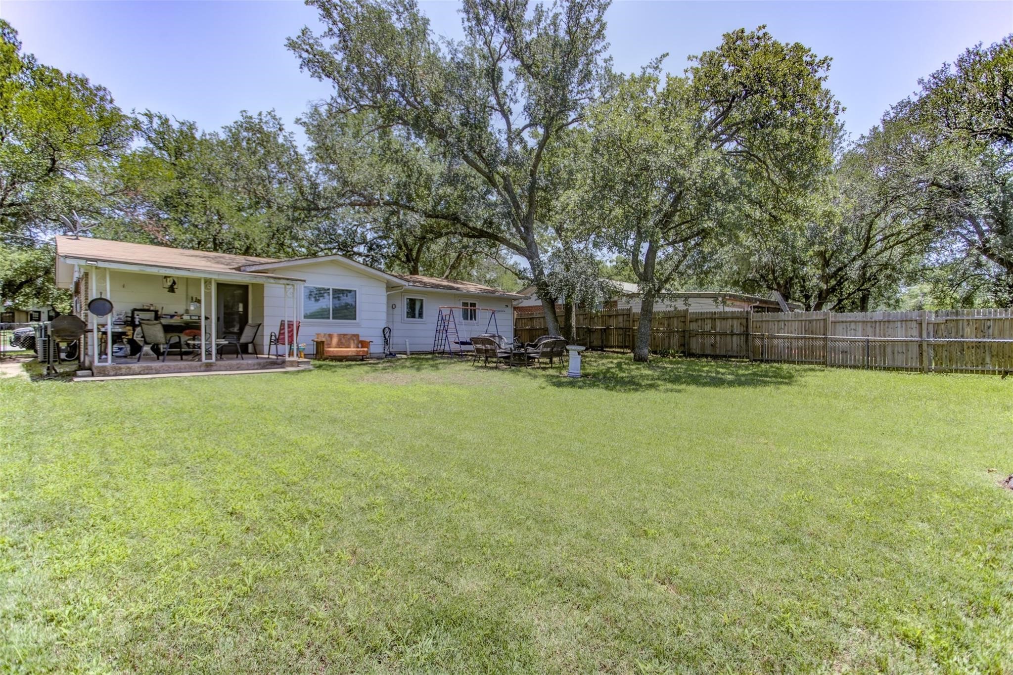 604 26th Avenue Mineral Wells TX 76067
