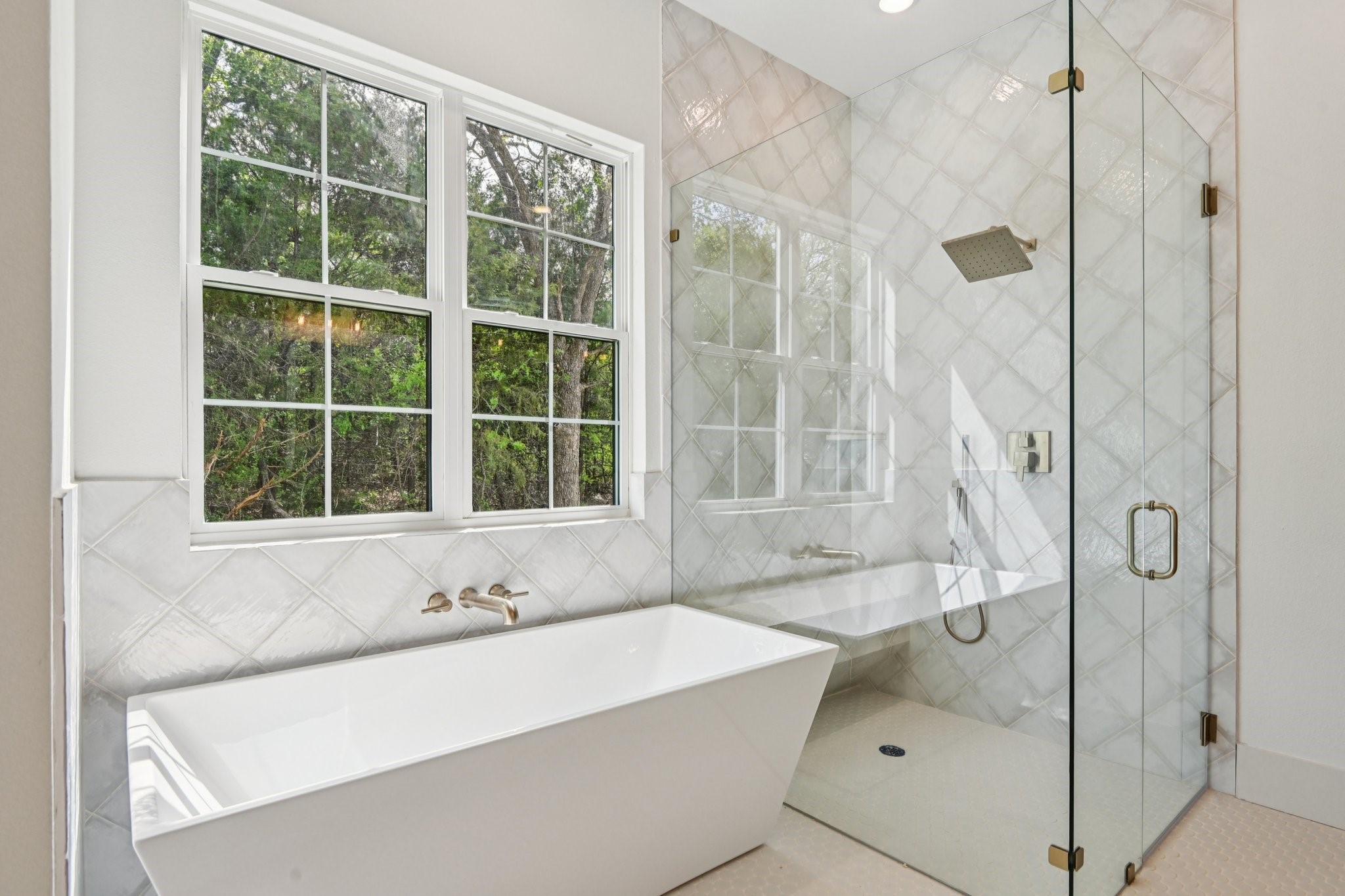 1716 Private Burleson TX 76028