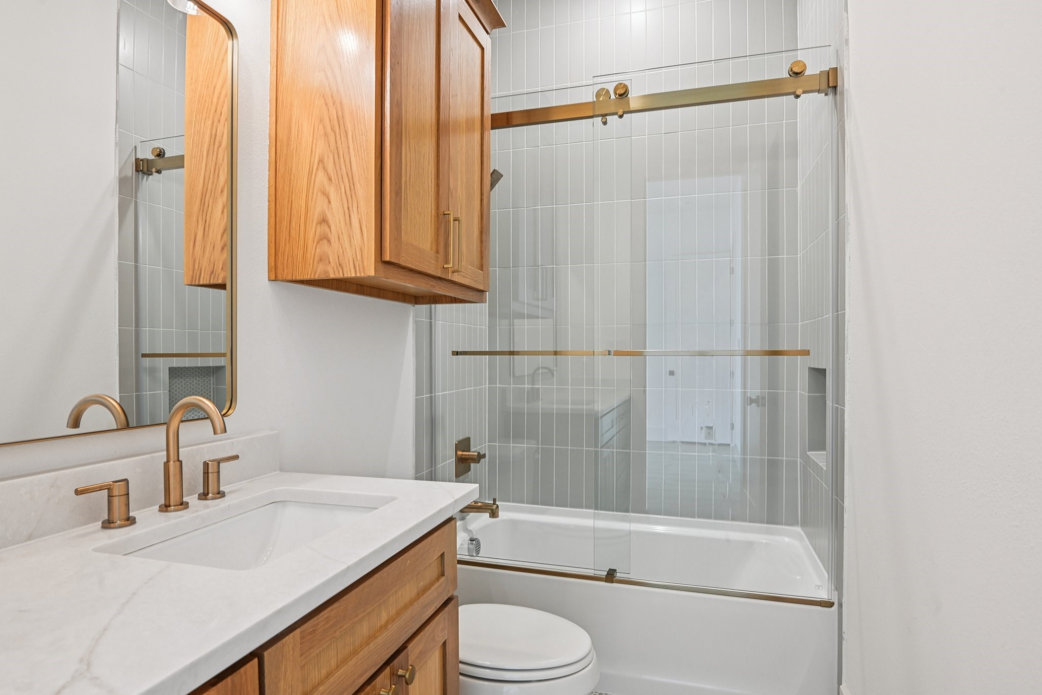 1716 Private Burleson TX 76028