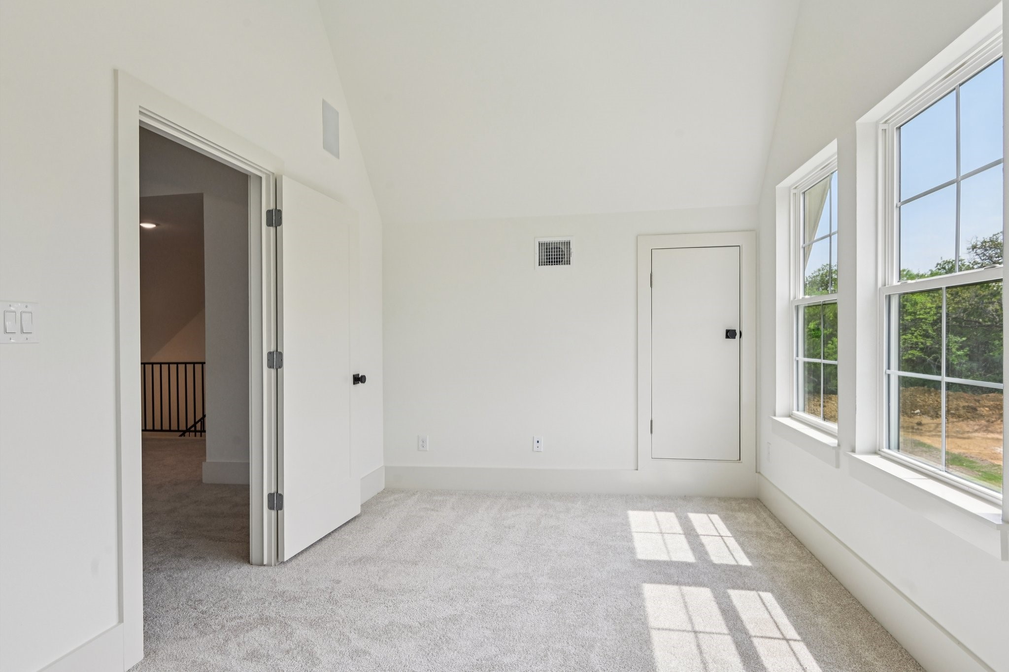 1716 Private Burleson TX 76028