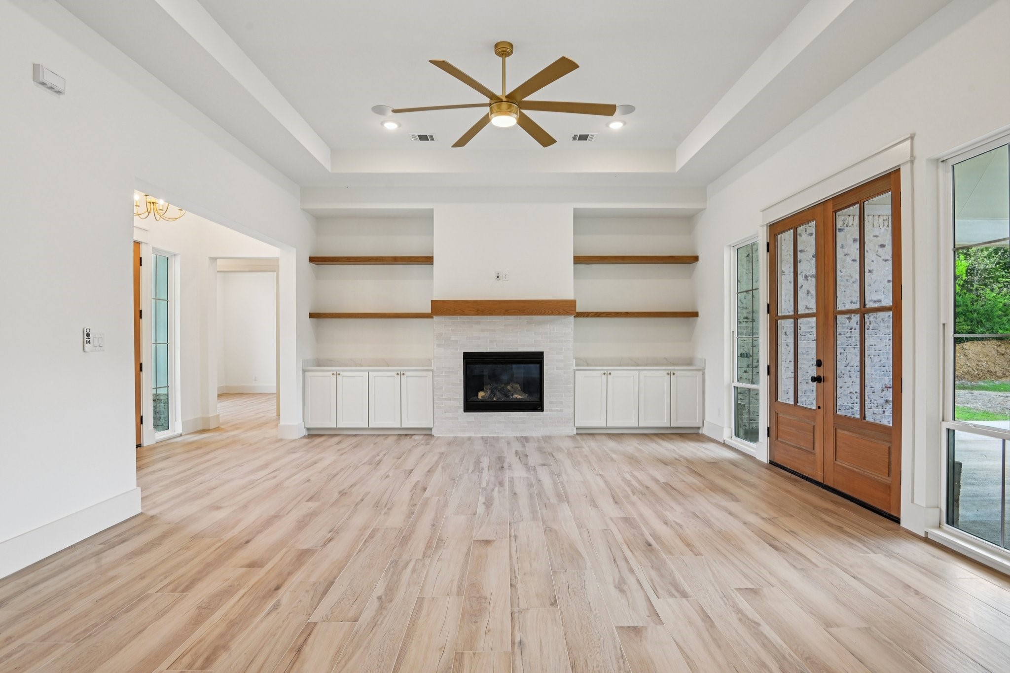 1716 Private Burleson TX 76028