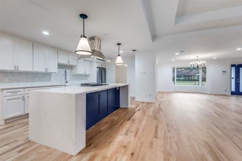 4326 Mendenhall Drive Dallas TX 75244