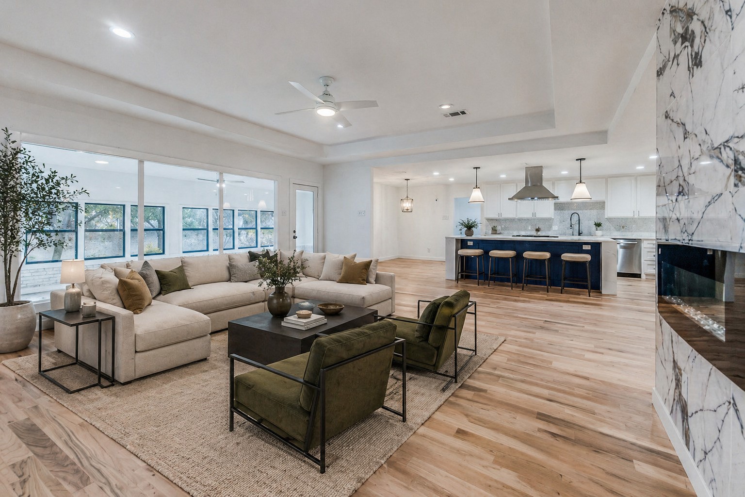 4326 Mendenhall Drive Dallas TX 75244