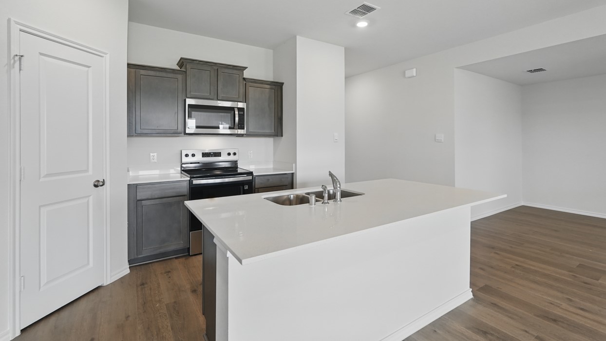 1105 Stella Drive Ferris TX 75125