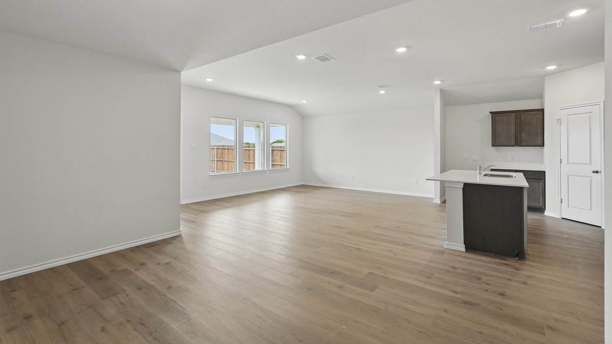 1105 Stella Drive Ferris TX 75125
