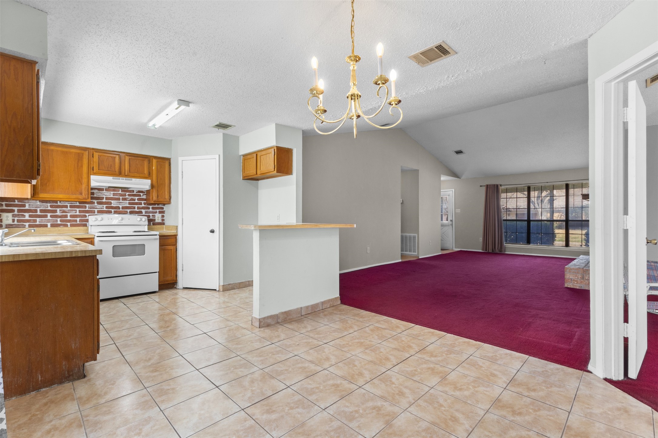 206 Southerland Avenue Mesquite TX 75150