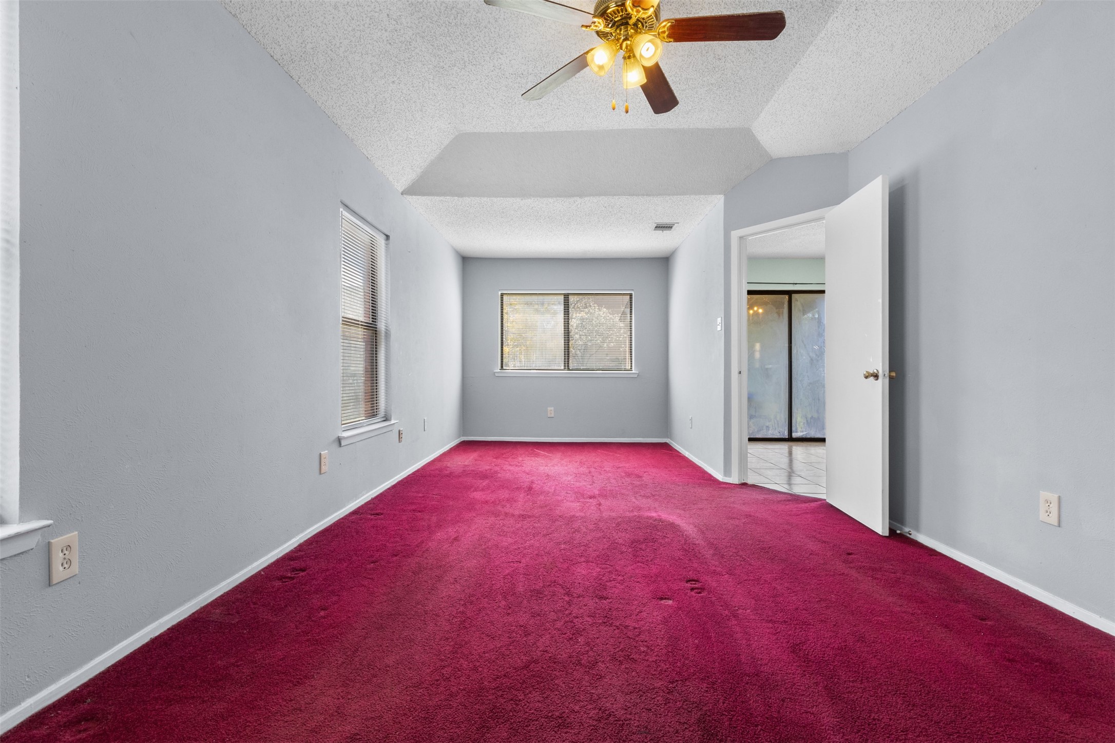 206 Southerland Avenue Mesquite TX 75150