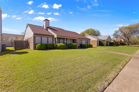 206 Southerland Avenue Mesquite TX 75150