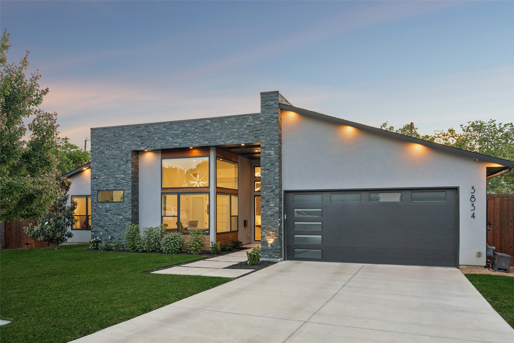 3834 Lively Parkway Dallas TX 75220