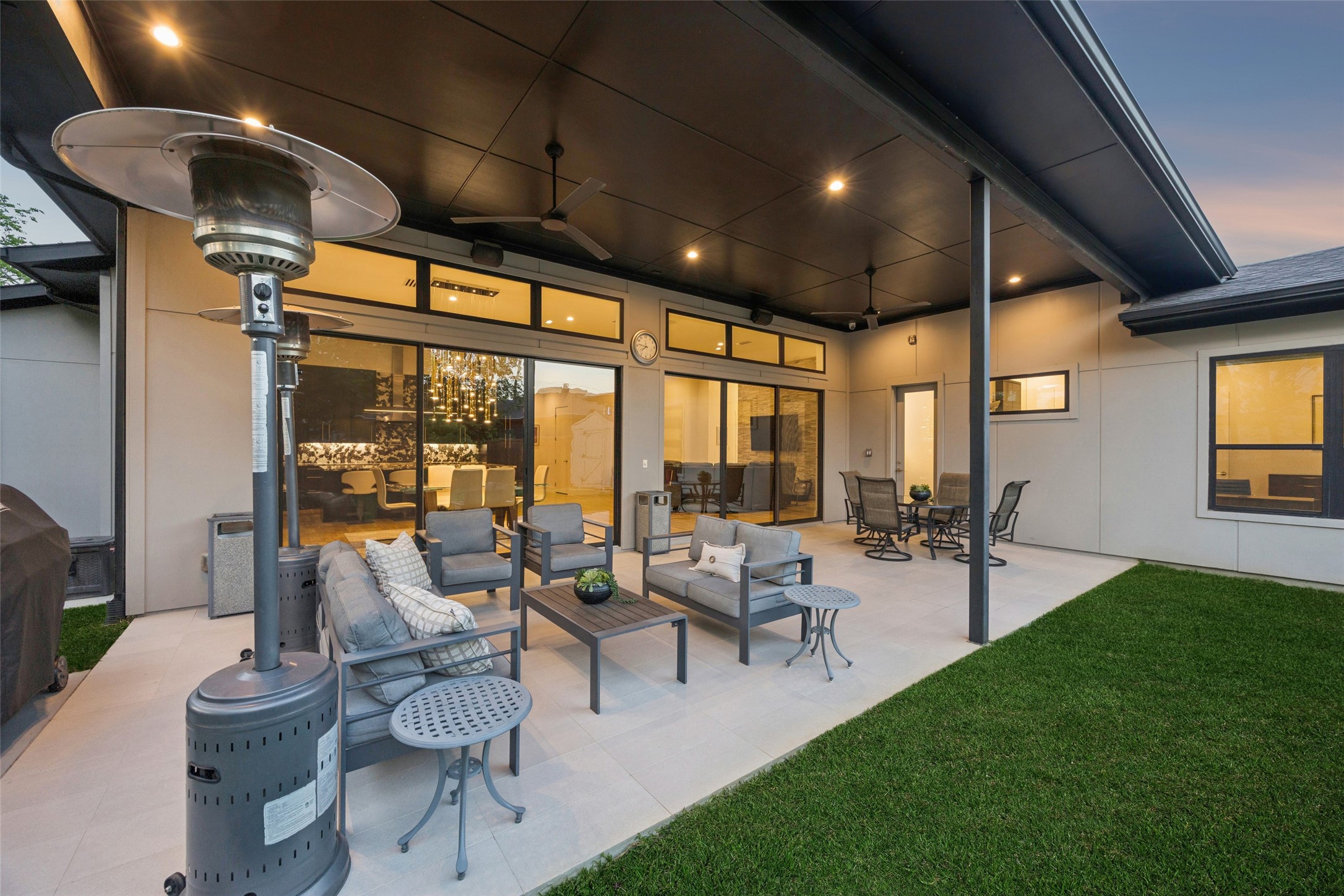 3834 Lively Parkway Dallas TX 75220