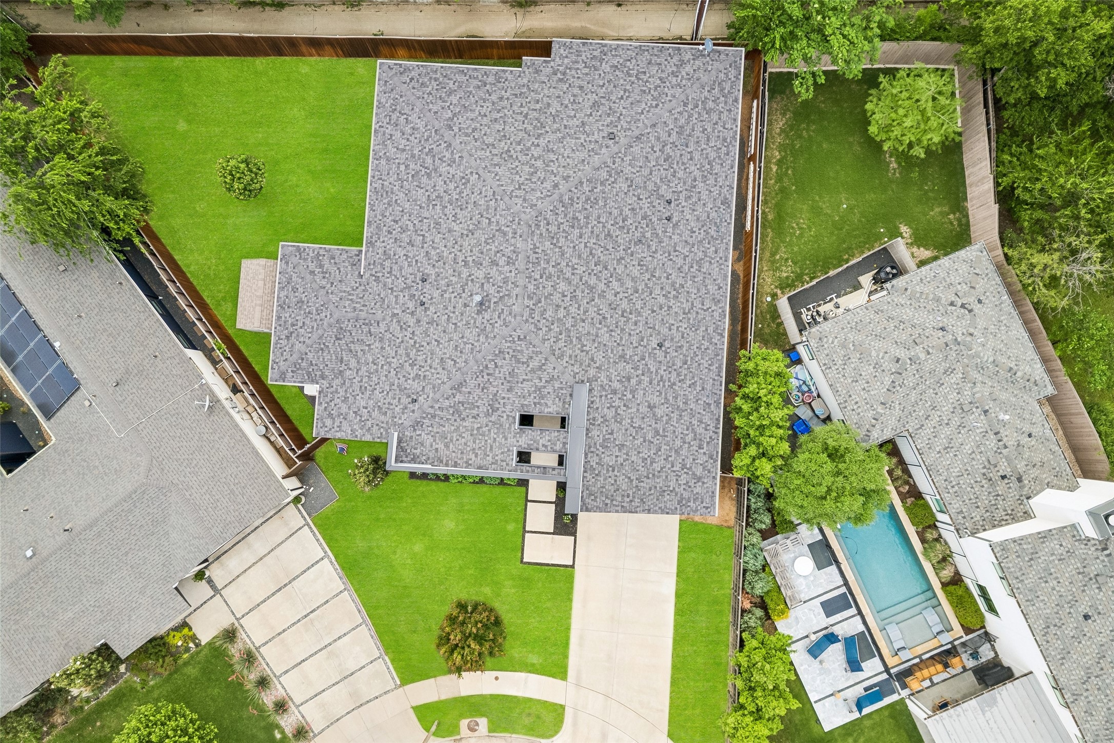 3834 Lively Parkway Dallas TX 75220