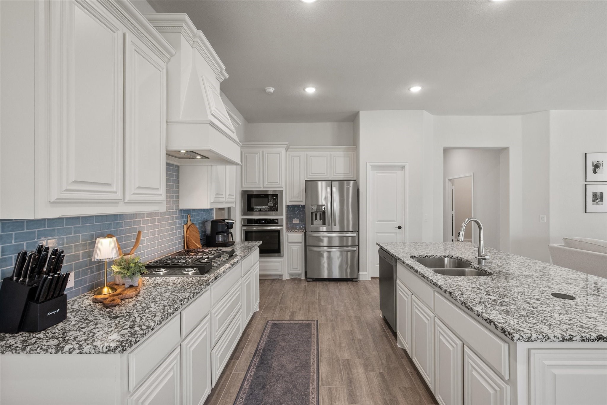 2406 Warrington Place Mansfield TX 76084