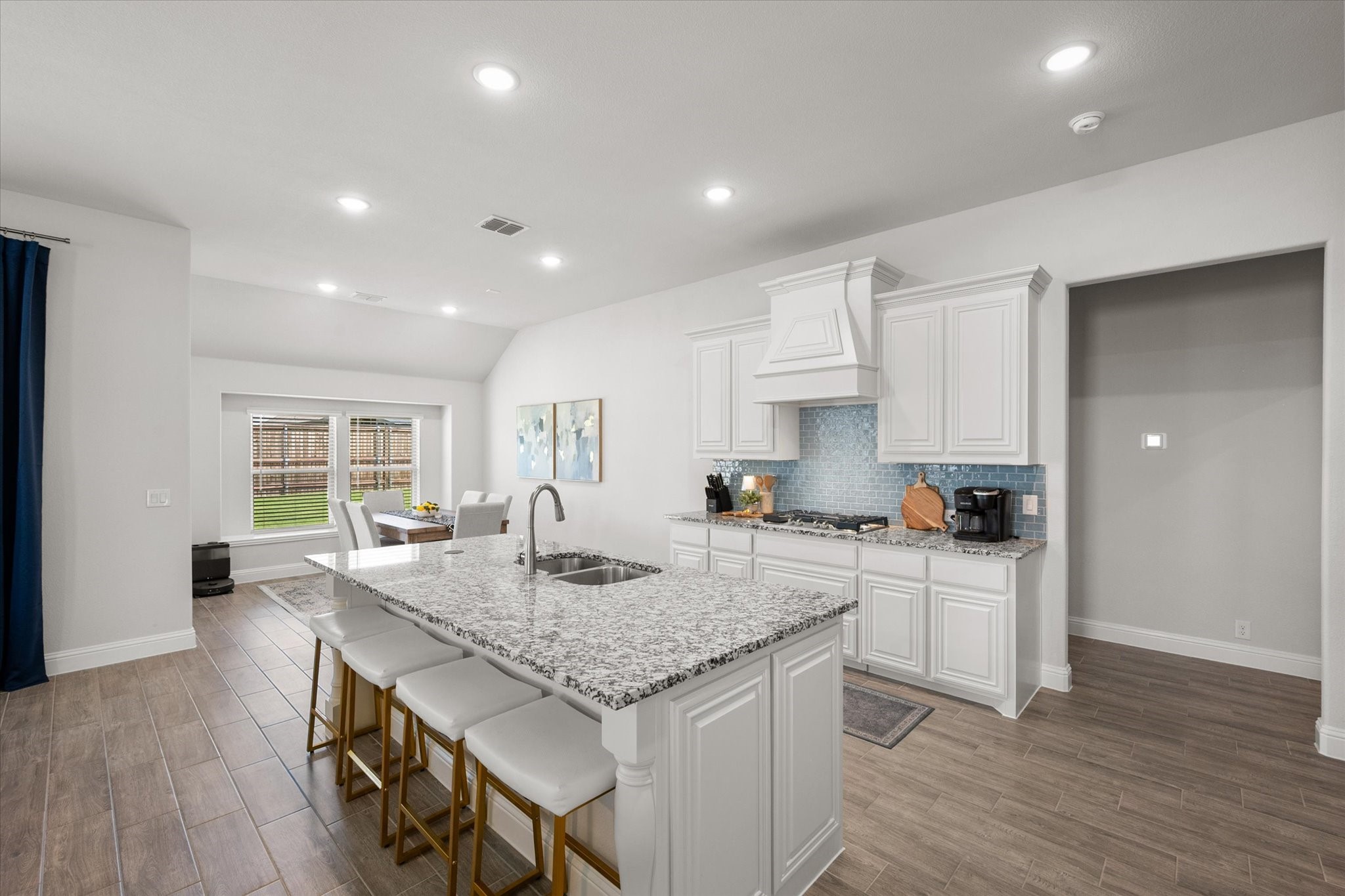 2406 Warrington Place Mansfield TX 76084