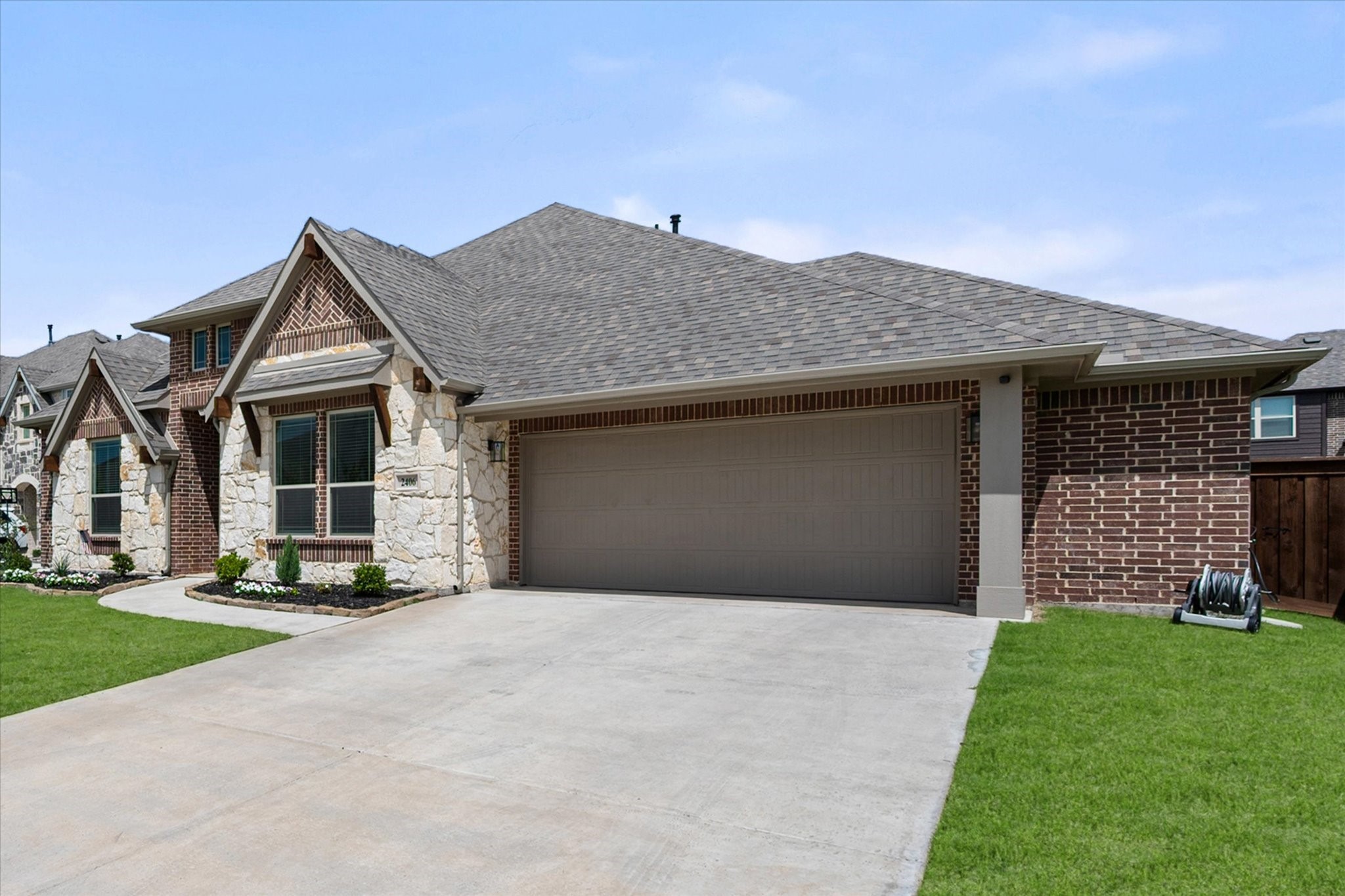 2406 Warrington Place Mansfield TX 76084