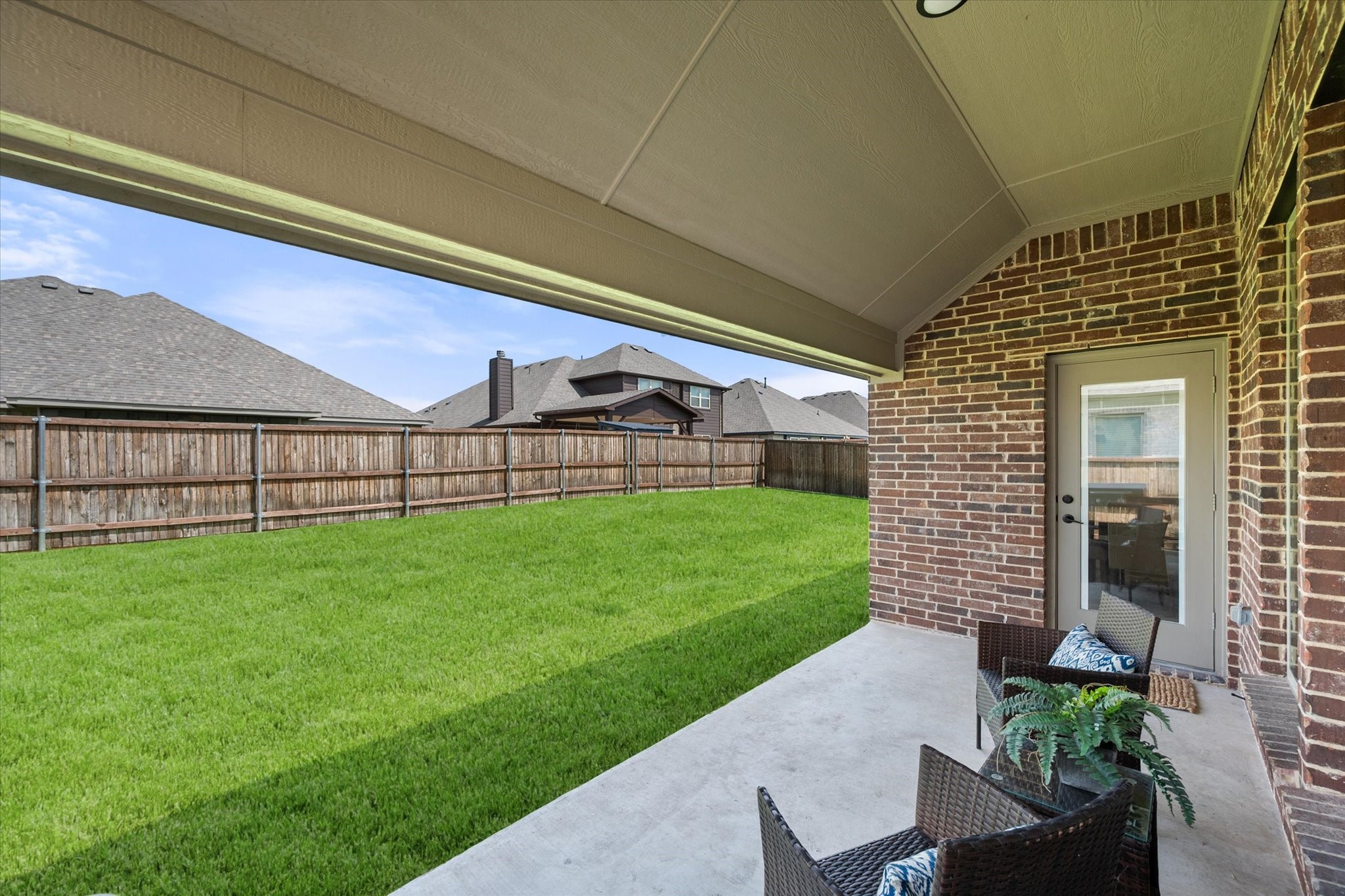 2406 Warrington Place Mansfield TX 76084