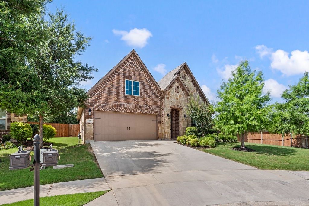1877 Halifax Street Roanoke TX 76262