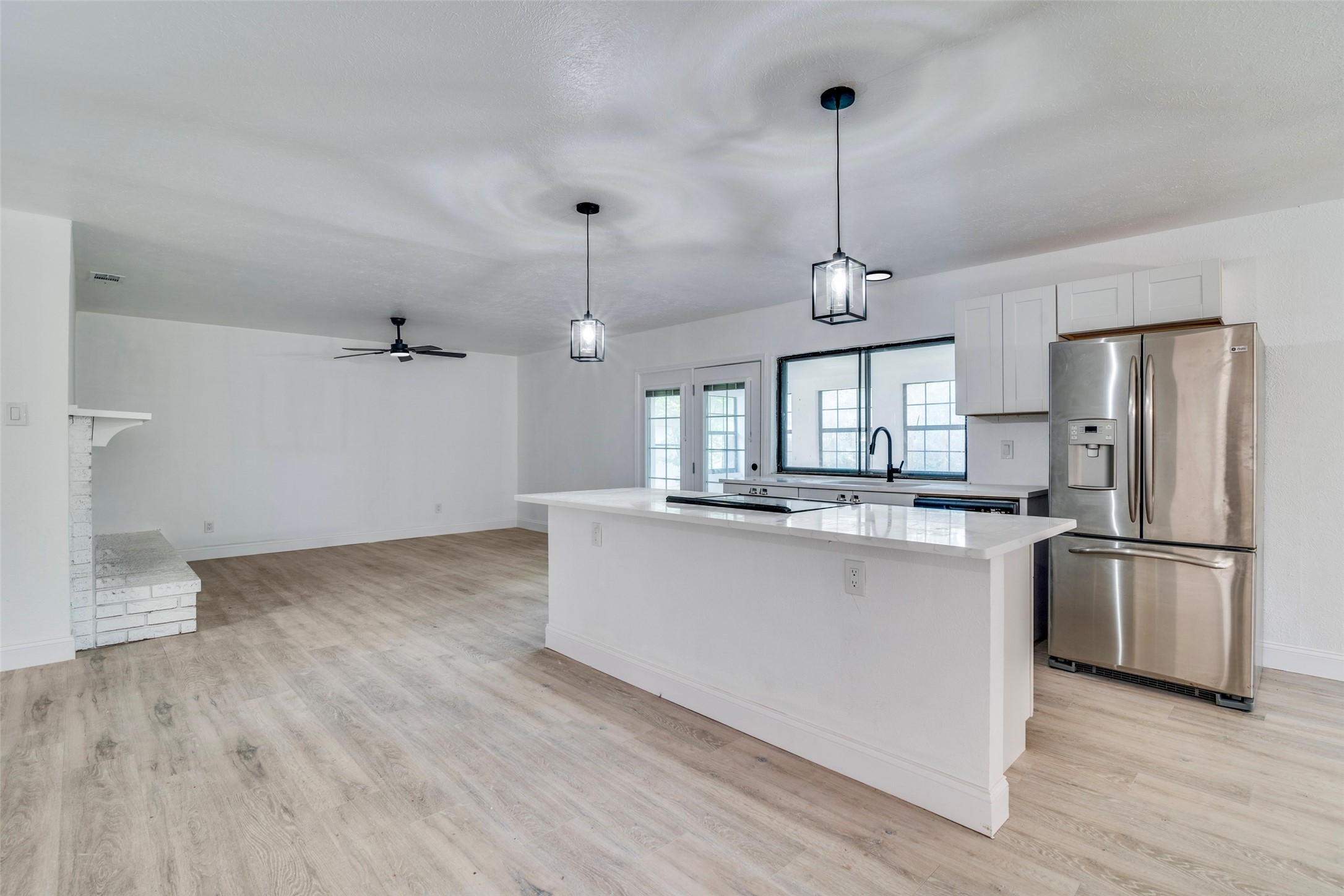6401 Gate Ridge Circle Garland TX 75043